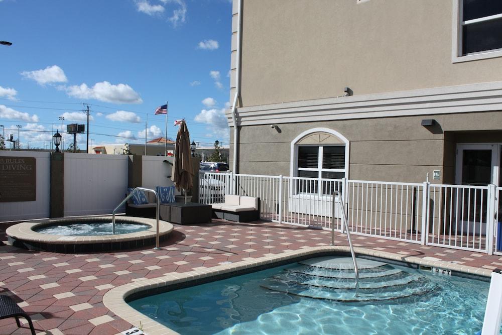 Country Inn & Suites By Radisson, Tampa Airport North, Fl Zewnętrze zdjęcie